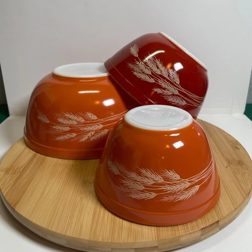 Vintage Pyrex Autumn Harvest Orange Red 403 402 401 Nesting Mixing Bowl Set