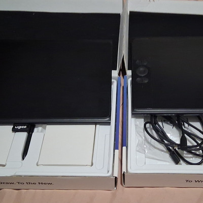  2 ] UGEE UE12 Drawing Monitor Pen Display Tablet w/ Stylus, Cables, USB (Boxed)