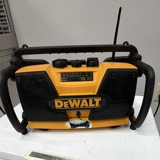 DeWalt DW911 Heavy-Duty Job Site AM/FM Radio Tested Works Body Only No Battery