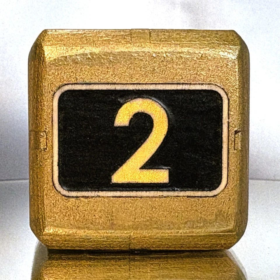 Railway Rolls - Full Steam Ahead - Backgammon Doubling Cube 36mm - Image 2 of 4