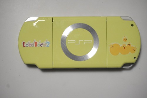 Customized PSP-2000 Loco Loco Re-Shell Lime Japan PlayStation Portable console - Picture 6 of 10