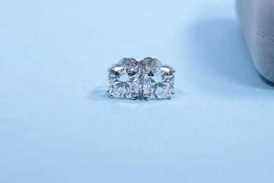 1.00 TCW Cushion Cut Labgrown diamond Stud 18k White Gold Labstone