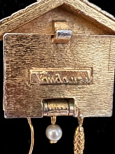 Vanda USA Cuckoo Clock Locket Necklace Solid Perfume kitsch 24”Gold Tone Vintage - Picture 9 of 12