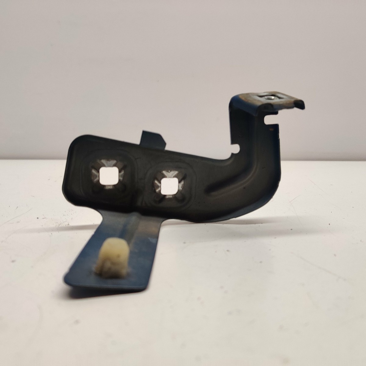 BMW 3 4 Serie F30 F32 F36 Vorne Links FENDER Flügel Halterung 