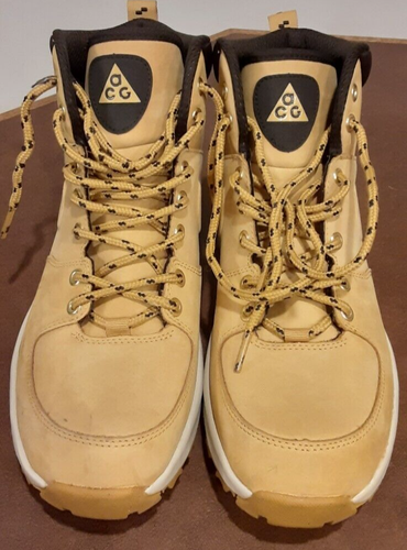 Nike ACG Leather Boots Water Resistant 