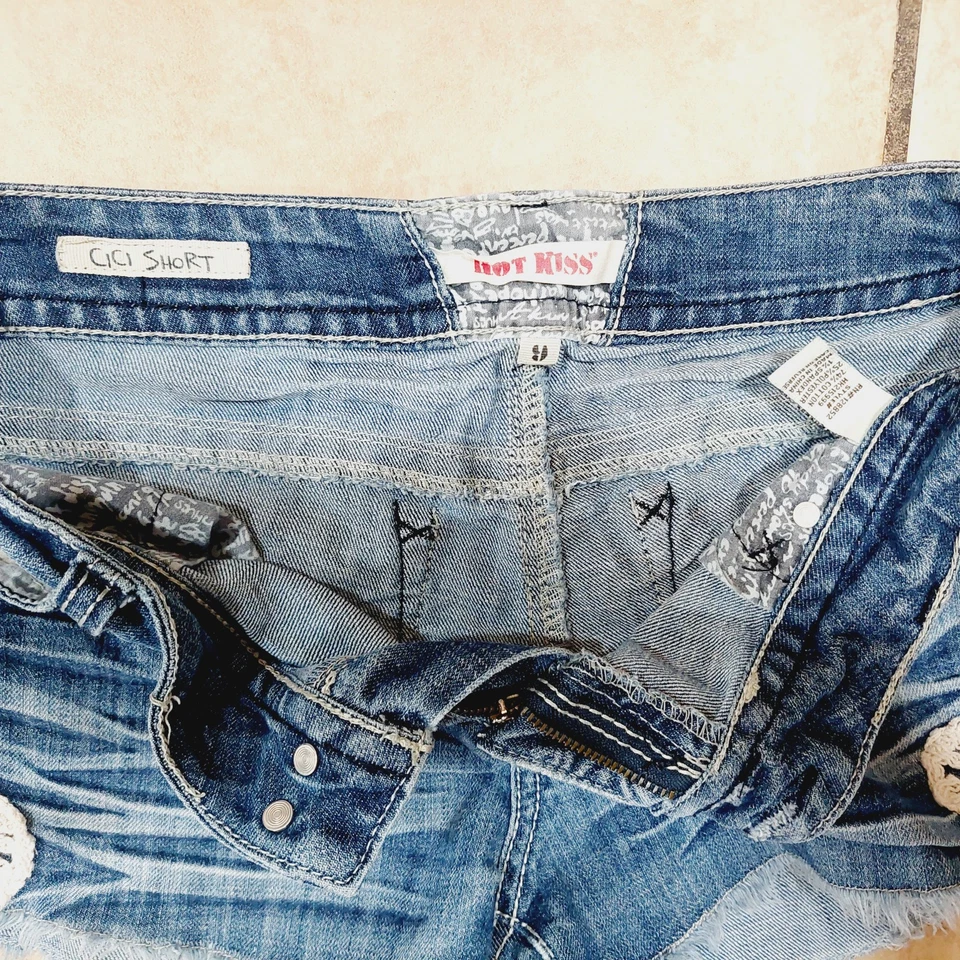 Pantalones Cortos Hot Kiss Cici Denim Encaje Corte Enveje Envejecido Azul Talla 9 31" Cintura Foto 4 de 4