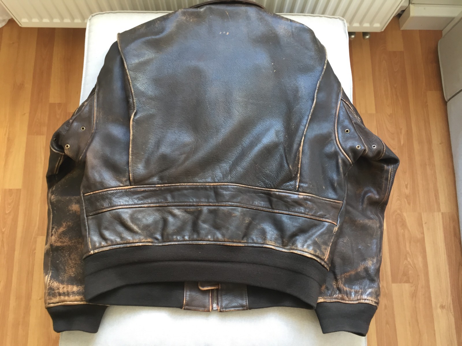 Authentic 1985 Avirex G-1 Top Gun Leather Jacket - Vintage Style image 10