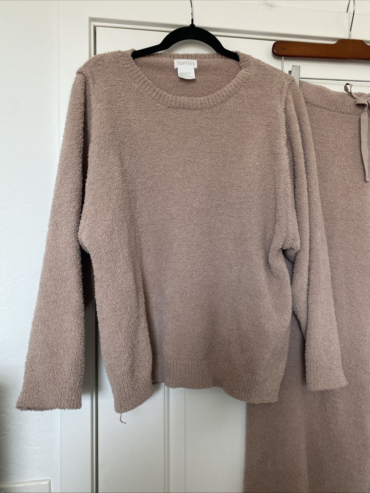 Softies Solid Marshmallow V Neck Top Lounge Set &… - image 3