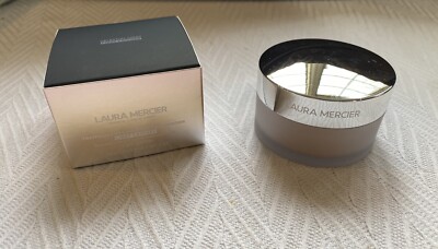 LAURA MERCIER Translucent Loose Setting Powder Light Catcher 1 oz NEW in Box