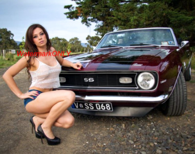 SUPER ULTRA HOT ''LEGGY BUSTY'' Car Babe & '68 Chevy Camaro ''Pin-UP'' PHOTO! #(705)