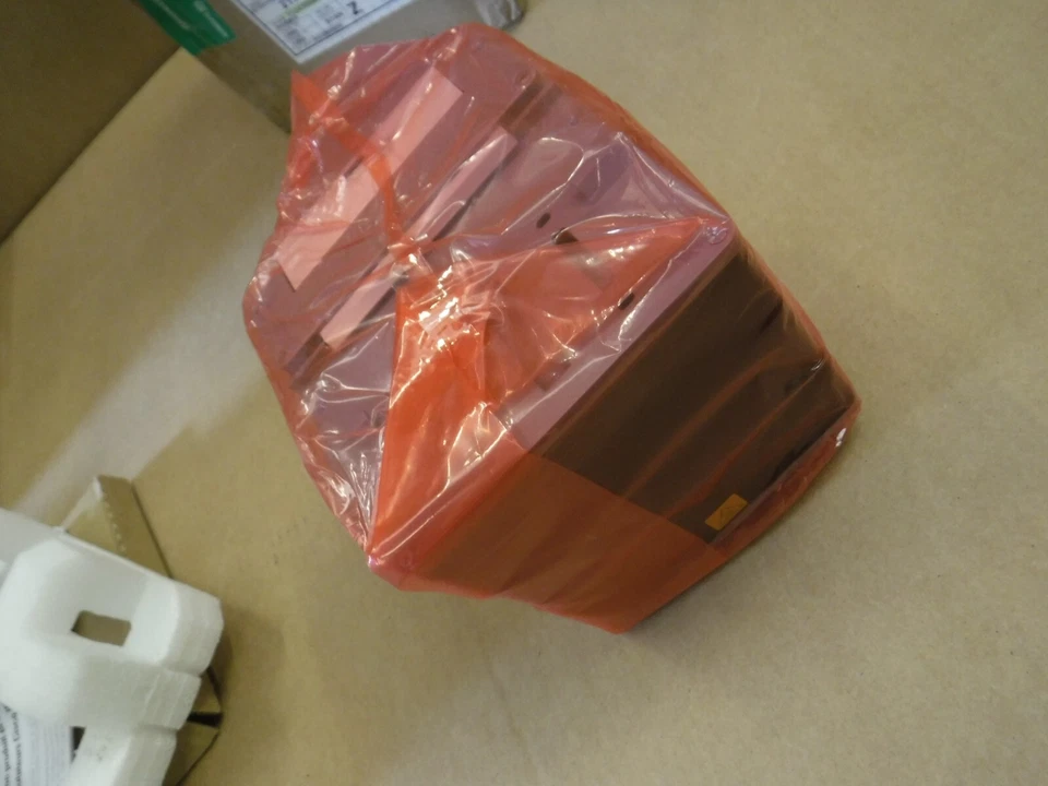 Cisco IE-2000-16TC-G-E Industrial Network Switch Managed Fast Ethernet NEW - Image 4 of 4