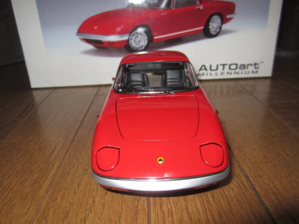 AUTOart 1/18 Lotus Elan S/E Coupe S3 Red Diecast Model Car nuovo - Immagine 4 di 4