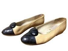 CHANEL Pumps Vintage Made in Italy Box Included Women's Size EU33.5/US3