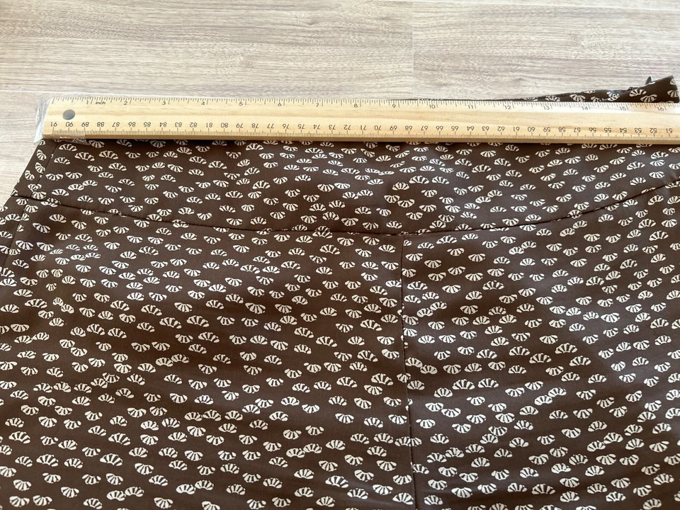 Pantalones Ann Taylor Loft Kate Pierna Ancha Marrón Tostado Conchas Ligeros y Fluidos Talla 8 Foto 4 de 4