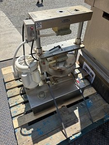 2018 Comtec 2200 Pie Press / Dough Press / Tart Press - Includes 11" Die Set