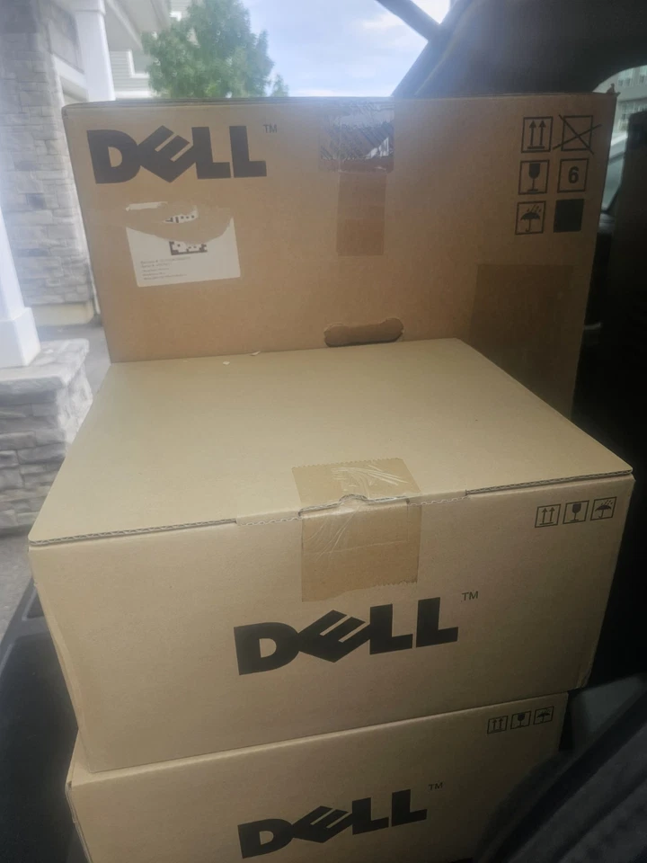 New In Box Dell 5330DN Mono Laser Printer bundled - 2 free toner cartridges. - Image 3 of 4