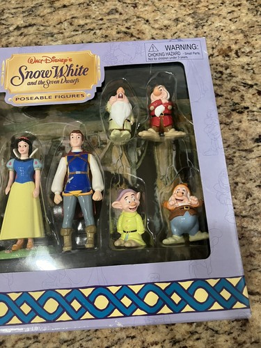 Disney Store Biancaneve e i sette nani personaggi posabili NUOVI giocattoli sigillati - Foto 3 di 6
