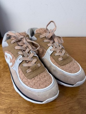 Authentic Chanel Tweed Suede Sneakers Beige Blush Low Top CC Trainers Sz 40.5