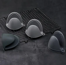 2pcs Silicone Oven Mitts Heat Resistant Non-Slip Pot Holder Gloves - NEW