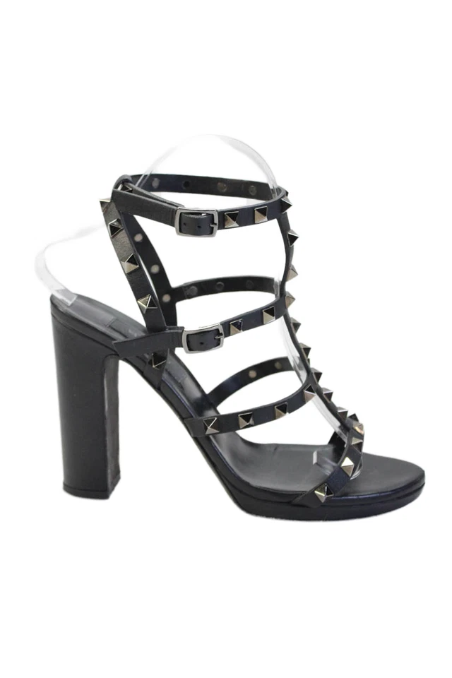 Sandalias de tacón alto con tiras Rockstud negras talla 38 Valentino Garavani para mujer Foto 4 de 4