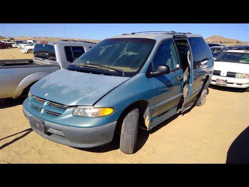 Brazo de control inferior inferior delantero izquierdo usado delantero se adapta a: Dodge Caravan 1997 delantero izquierdo Foto 2 de 4