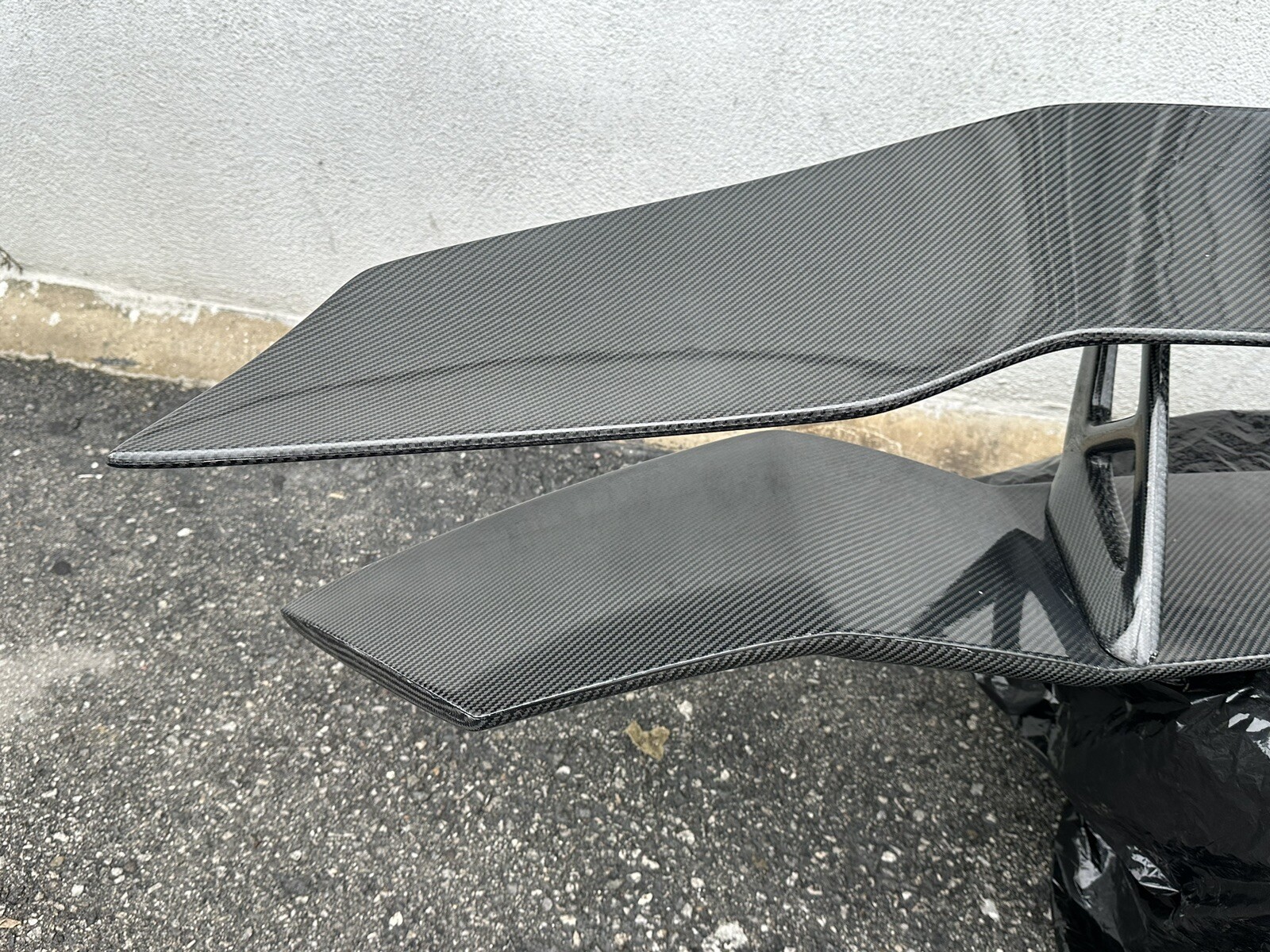 LAMBORGHINI AVENTADOR LP750 SV REAR WING  CARBON FIBER aftermarket