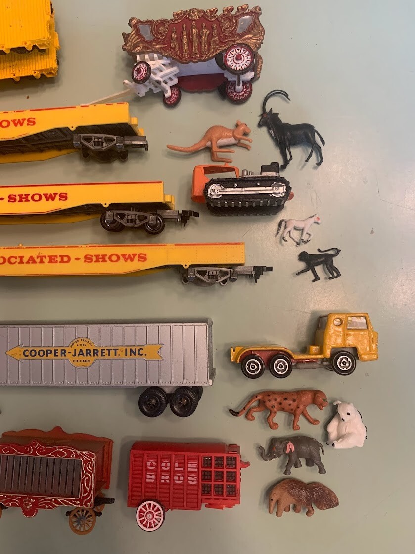 Lot of Vintage Toy Trains, Trucks and Animals from Atlas, Walthers
