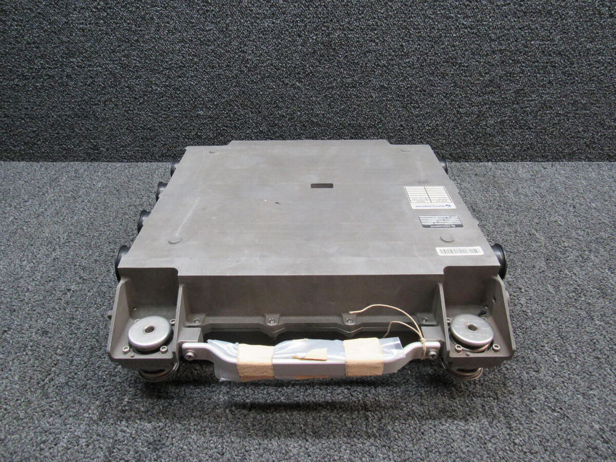 s-l1200.jpg s-l1200.jpg