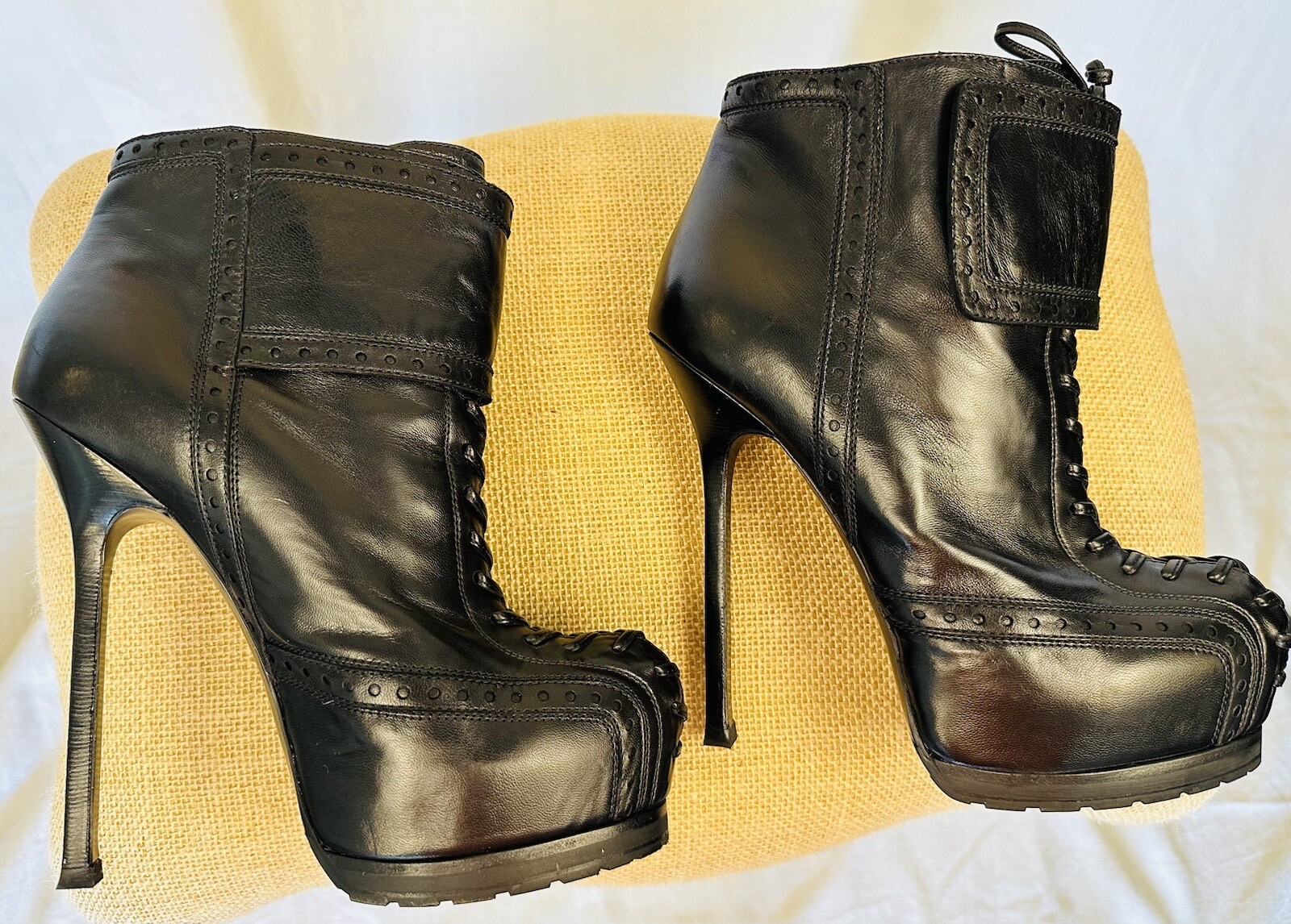 SAINT LAURENT Stivali originali YSL TRIBTOO Plateau Tacchi in Pelle Lacciati Neri 38 5 ITALIA