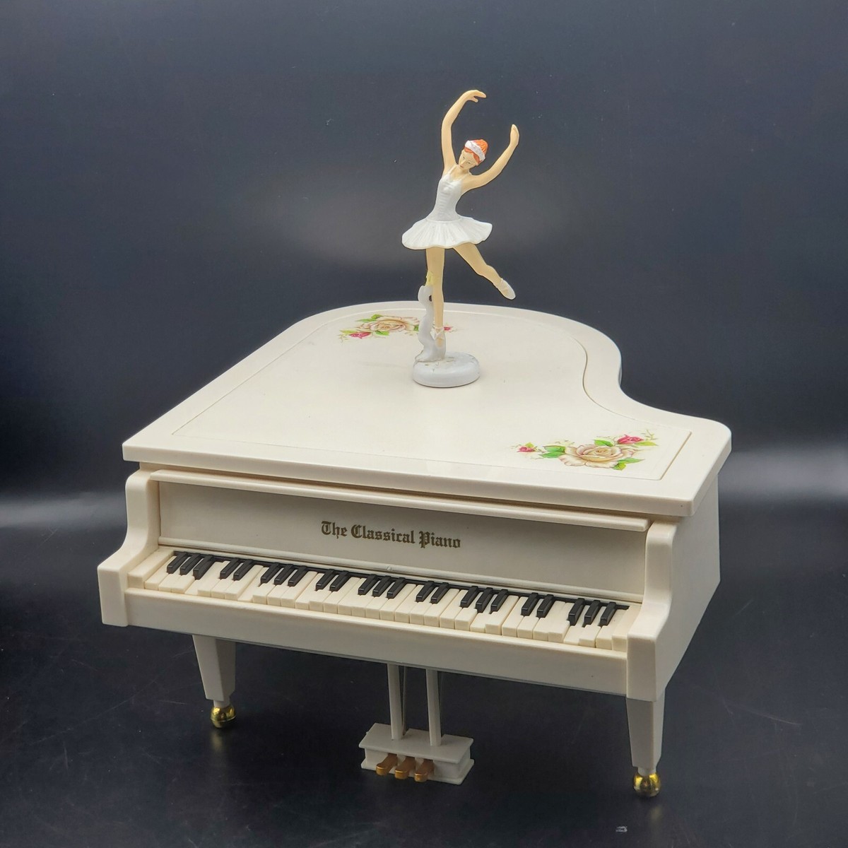 Wonderland ミニチュアピアノ バレリーナ付き Vtg WONDERLAND Classical GRAND PIANO Music Box w DANCING