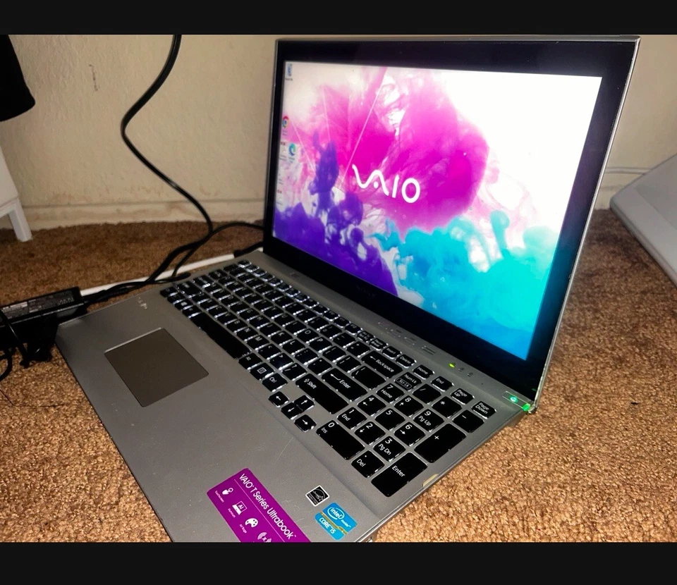 Sony Vaio Ultrabook SVT131390x 1.80GHz i5 6GB 500GB hard dri touch screen Win10  - Image 2 of 4