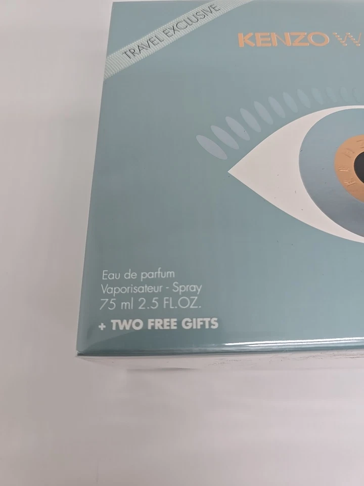 Kenzo World Mujer Perfume Spray 2.5 OZ Plus 2.5 OZ Loción y Bolsa de Belleza Set de Regalo Foto 3 de 4