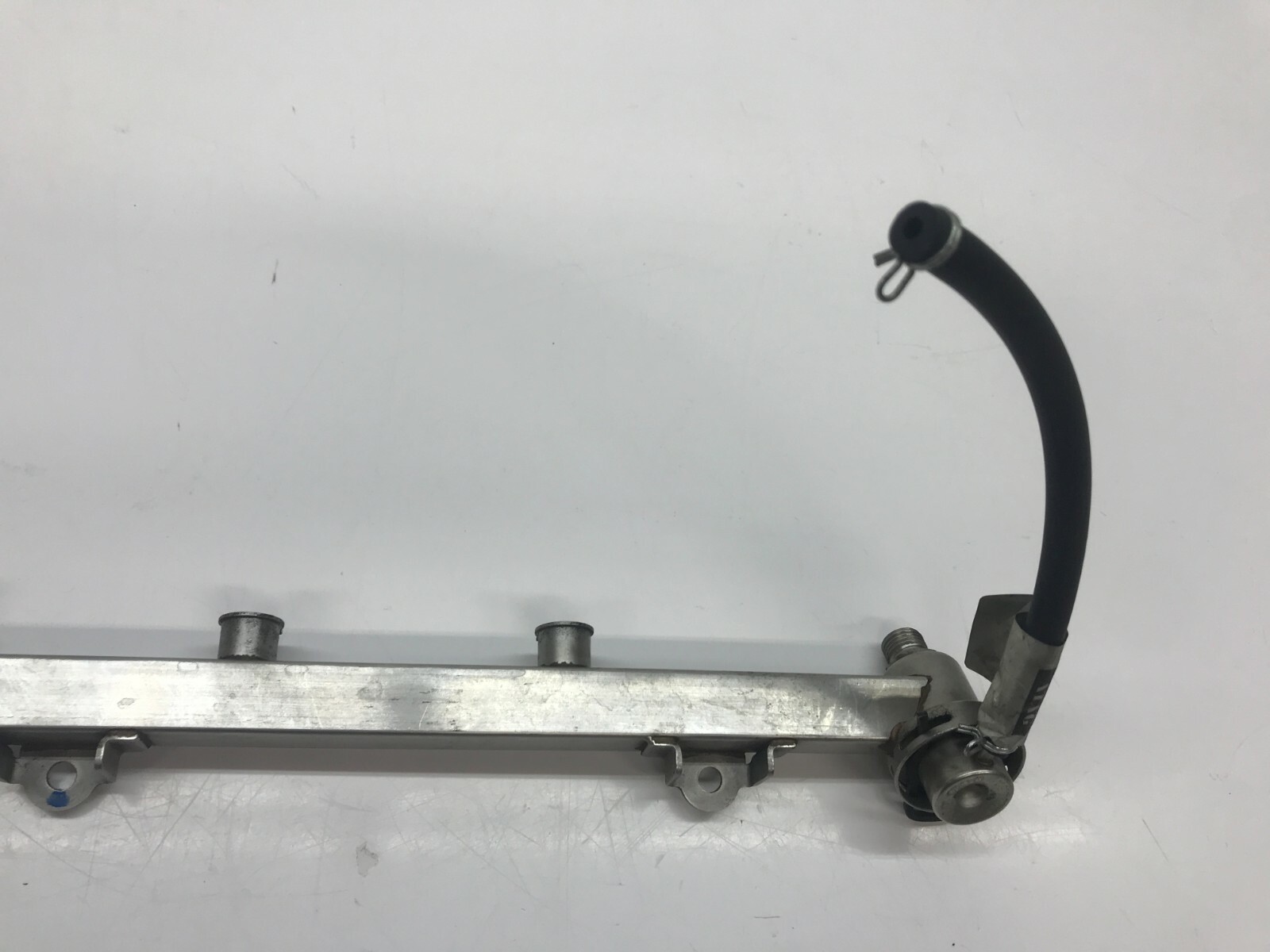 LAMBORGHINI GALLARDO PASSENGER RIGHT RH FUEL INJECTOR RAIL OEM 07L133681F