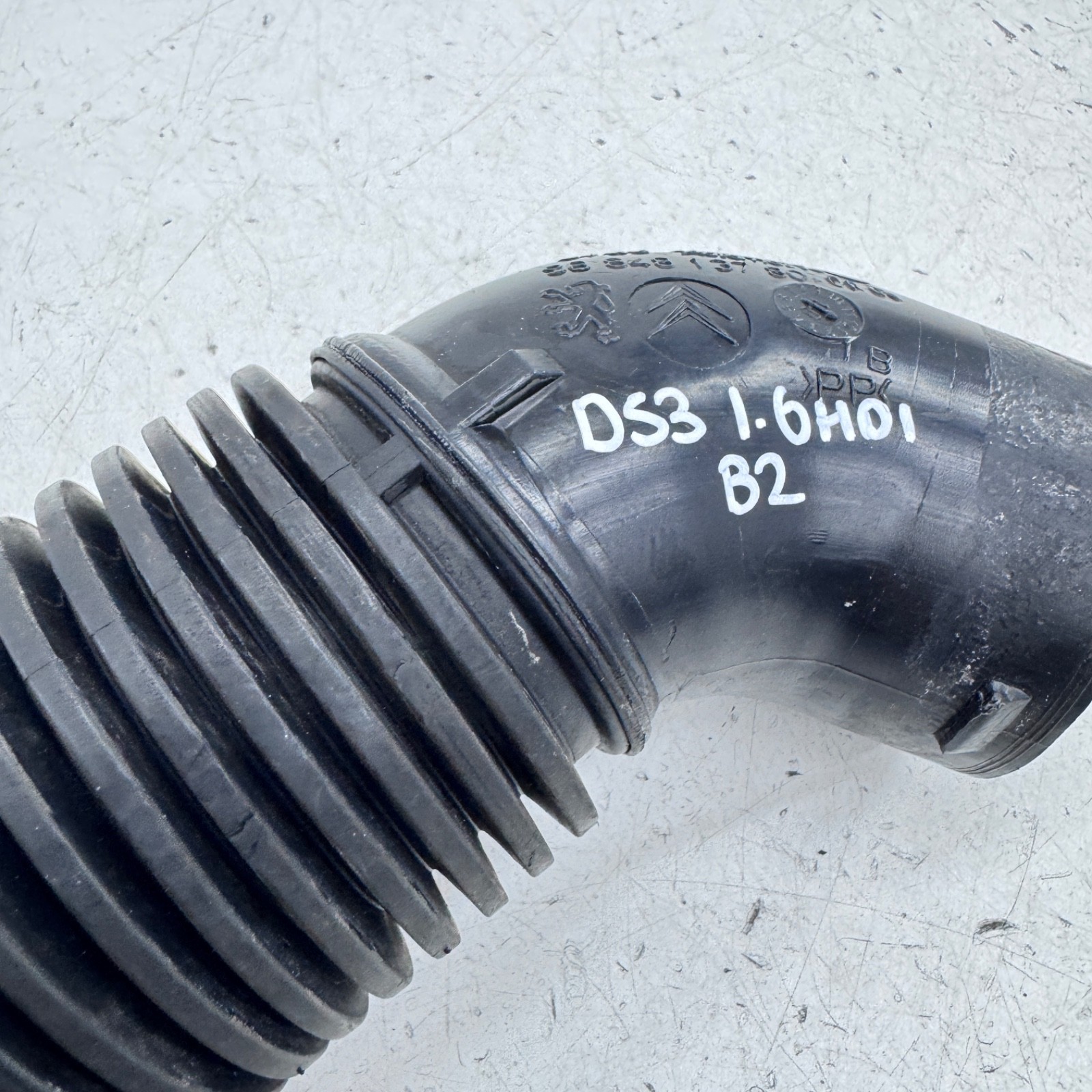 CITROEN DS3 MK1 AIR INTAKE PIPE 9684813780 1.6 HDI 9HP 09-16 thumbnail 6