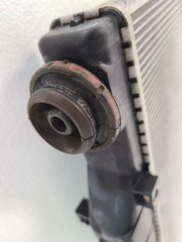 2013 2014 2015 2016 MAZDA CX-5  Radiator  - Image 3 of 4