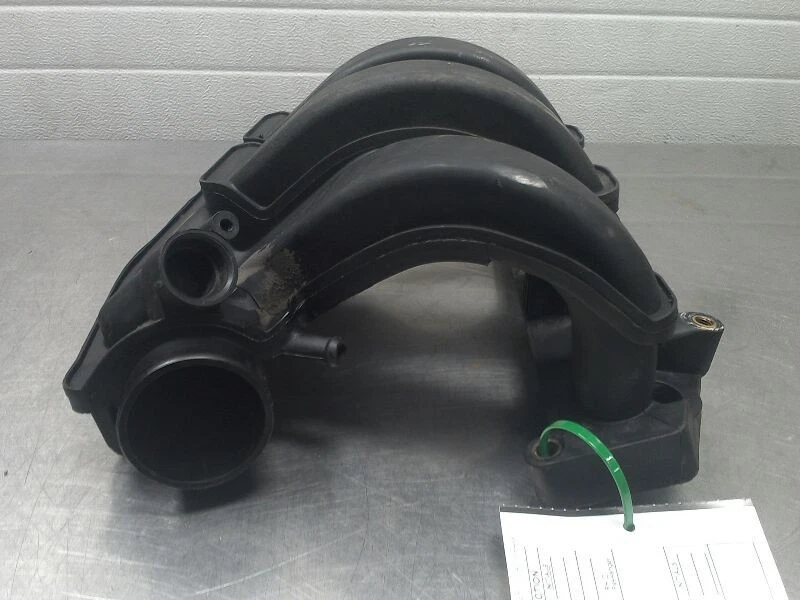 00 01 02 03 04 05 DODGE NEON colector de admisión 2.0 Foto 4 de 4