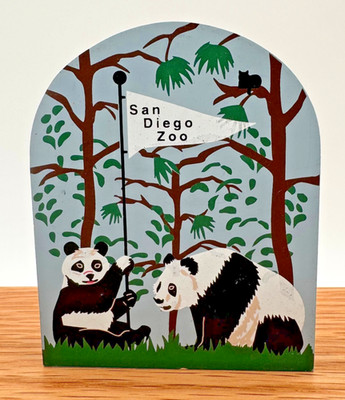 Vtg. 1997 The Cat's Meow Giant Pandas Shi-Shi and Bai-Yun Signed Faline 1997