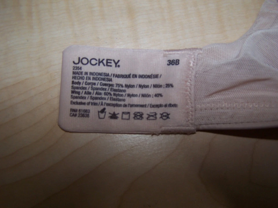 Jockey Smooth & Sleek Microfiber Full Coverage Wirefree T-Shirt Bra Size 36B - Image 3 of 3