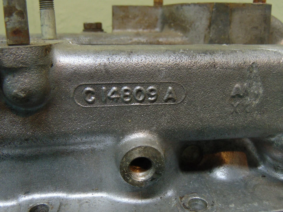 捷豹 XK150 Mark 2 进气歧管和水轨双 SU 碳水化合物 C14809A 查看 — 第 4/4 张图片