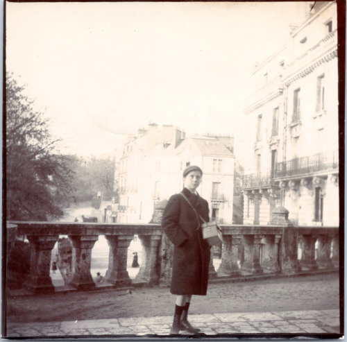 France, Blois, portrait d'un jeune garçon Vintage silver print  Tirage ar - Foto 1 di 1
