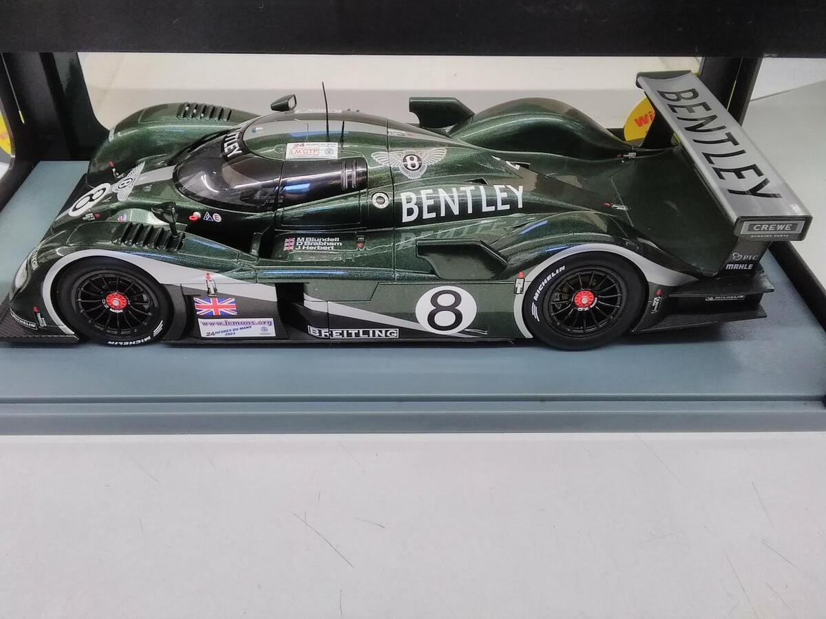 Autoart Bentley Speed 8 Le Mans 2003 Diecast Model Car Autoart Bentley Speed 8 Le Mans 2003 Diecast Model Car