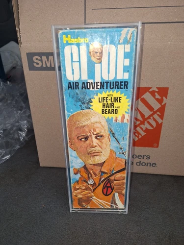 GI JOE VINTAGE ADVENTURE TEAM THIS SALE IS FOR A EMPTY ACRYLIC CASE NO TOYS