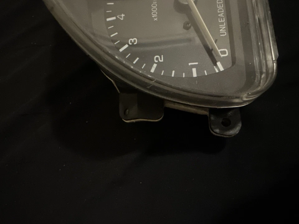 Honda CRX SI 1989 Cluster estándar con muy poco kilometraje 62 k millas Foto 3 de 4