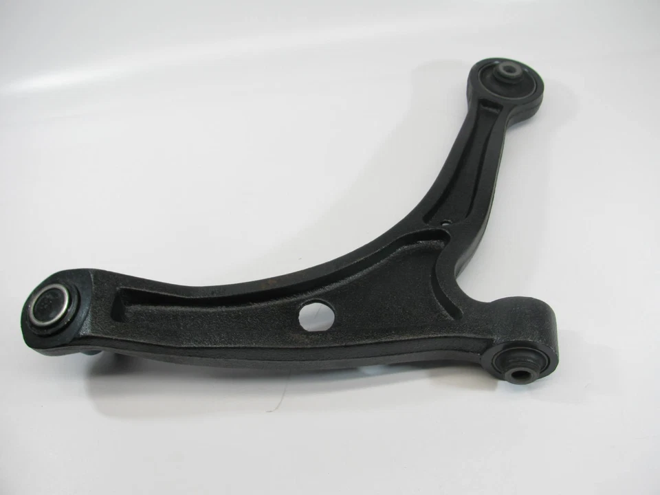 Brazo de control de suspensión y rótula Mcquay-norris FA3053 - Delantero izquierdo inferior Foto 2 de 3