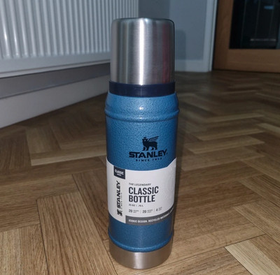Brandneu Stanley Classic Flasche 0,75 l 25 Unzen blau | Große Isolierflasche