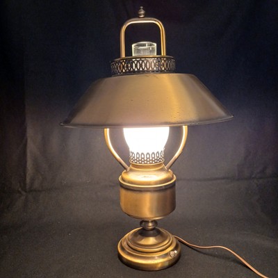Underwriters Laboratories Portable Lamp E-20773 Brass Frosted