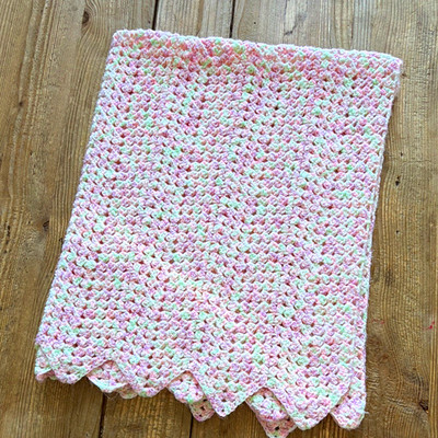 Handmade Crochet Crib Blanket Pink White Green Scalloped Edge 29x36''