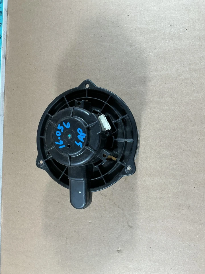 2006-2011 Hyundai Accent AC Heater Blower Motor 97113-1E000 OEM - Image 3 of 4