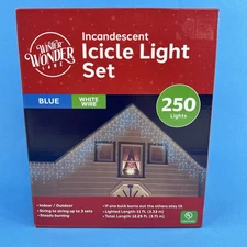 Winter Wonder Lane Blue Icicle Lights 250 Incandescent