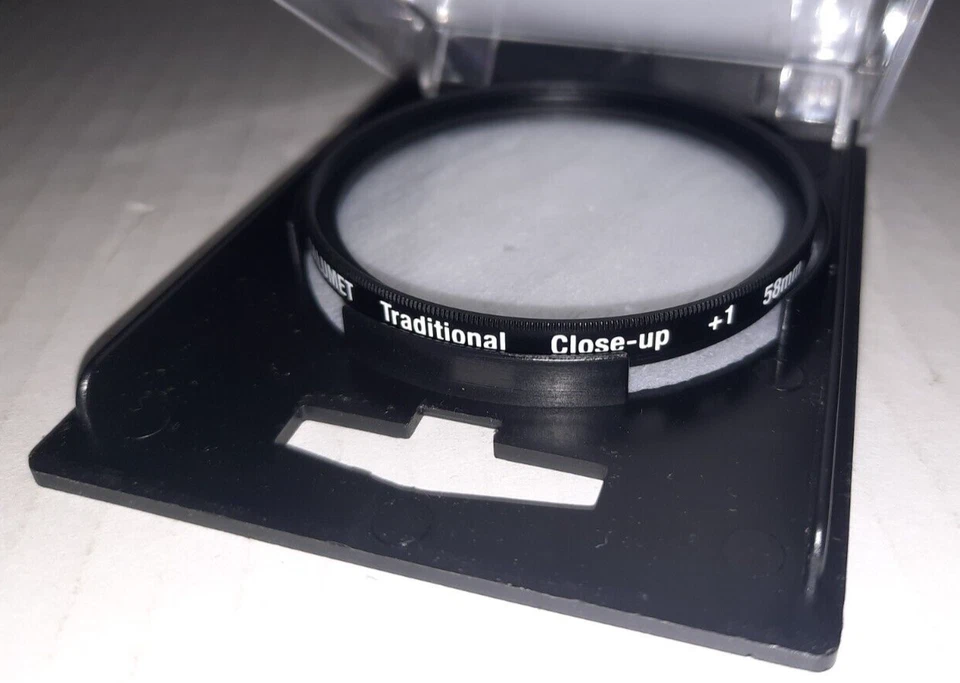 Calumet 58mm Traditional Uncoated Close-Up +1 Glass Filter #SF58061 - New - Image 2 of 2